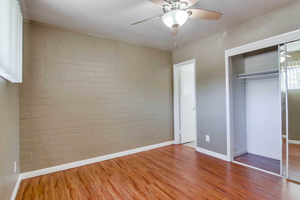 Virtual tour photo 17 of 26 for 4686 Bayard St