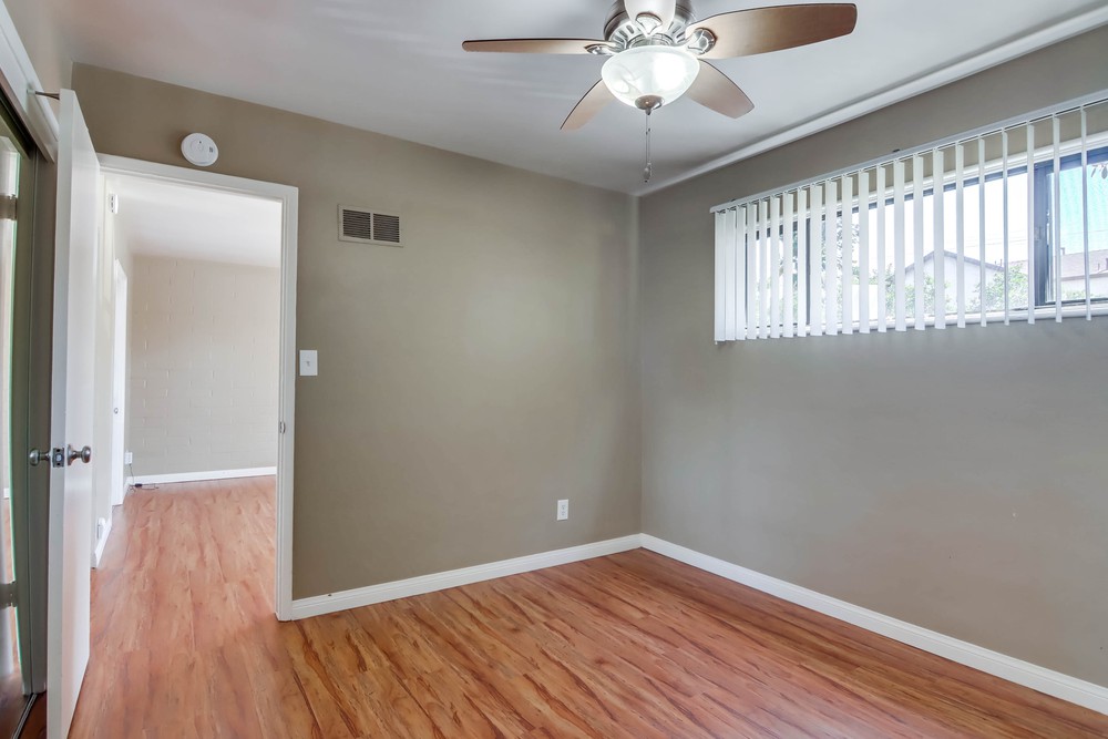 Virtual tour photo 21 of 26 for 4686 Bayard St
