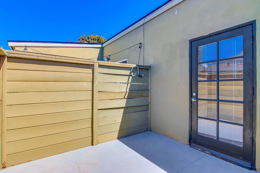 Virtual tour photo 24 of 26 for 4686 Bayard St
