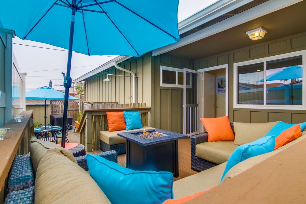 Virtual tour photo 8 of 22 for 4686 Bermuda Ave