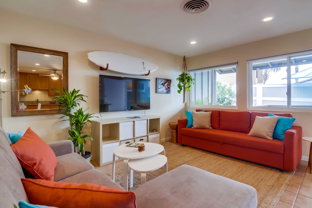 Virtual tour photo 13 of 22 for 4686 Bermuda Ave