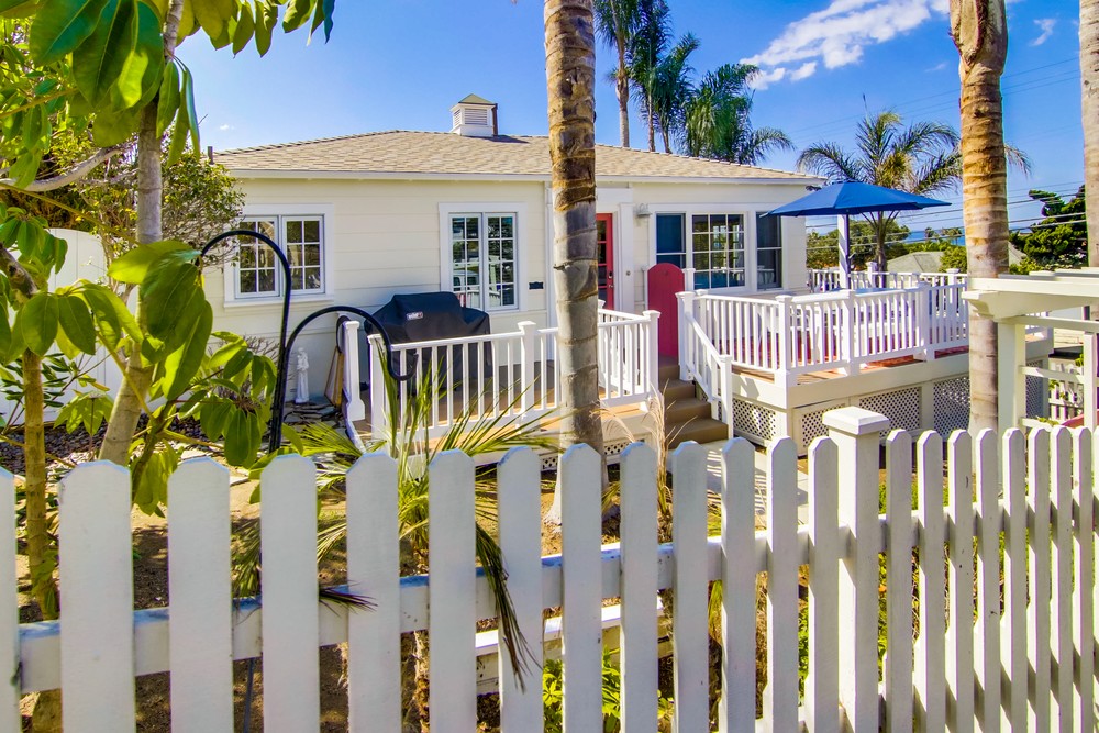 Virtual tour photo 4 of 61 for 4691 Del Mar Ave