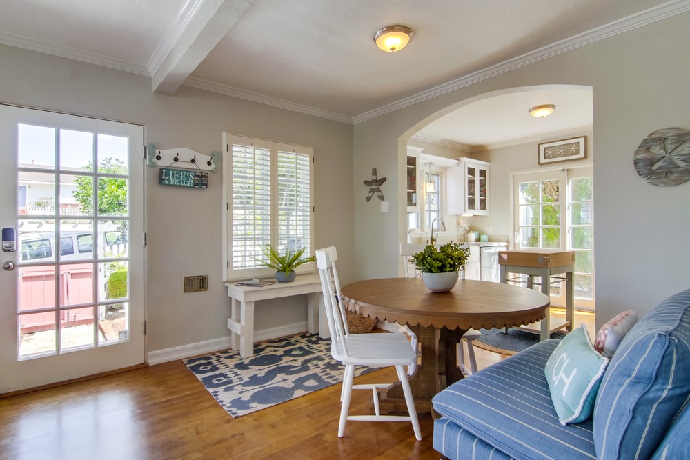 Virtual tour photo 23 of 61 for 4691 Del Mar Ave