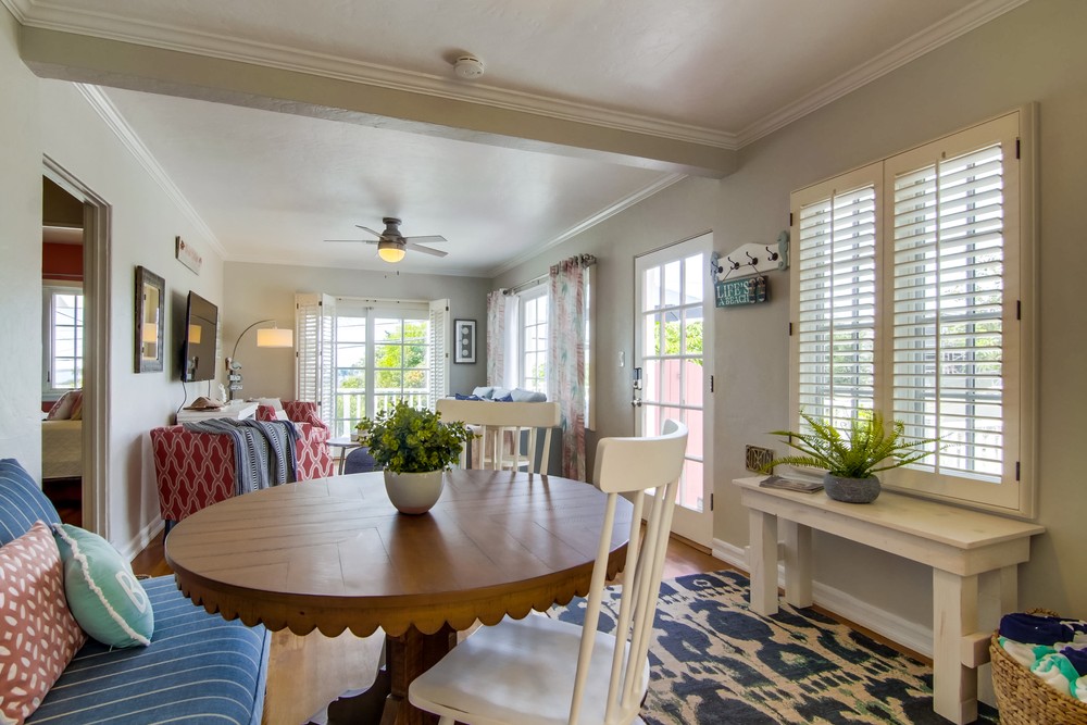 Virtual tour photo 25 of 61 for 4691 Del Mar Ave
