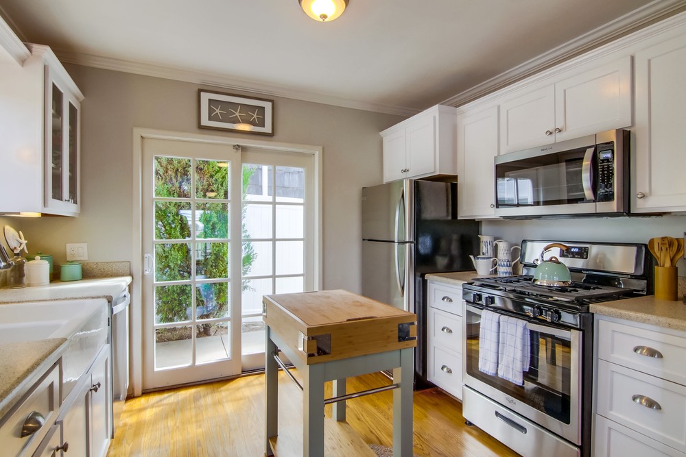 Virtual tour photo 26 of 61 for 4691 Del Mar Ave