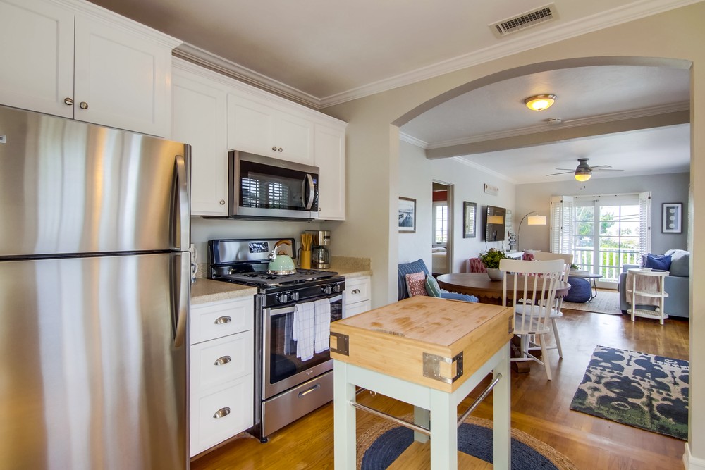 Virtual tour photo 29 of 61 for 4691 Del Mar Ave