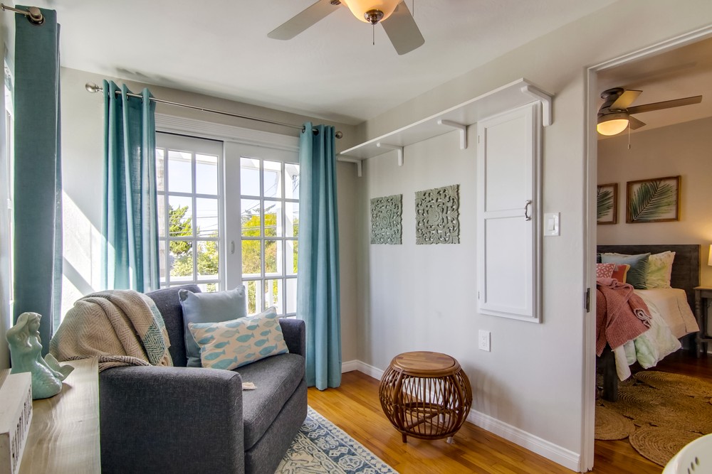 Virtual tour photo 39 of 61 for 4691 Del Mar Ave