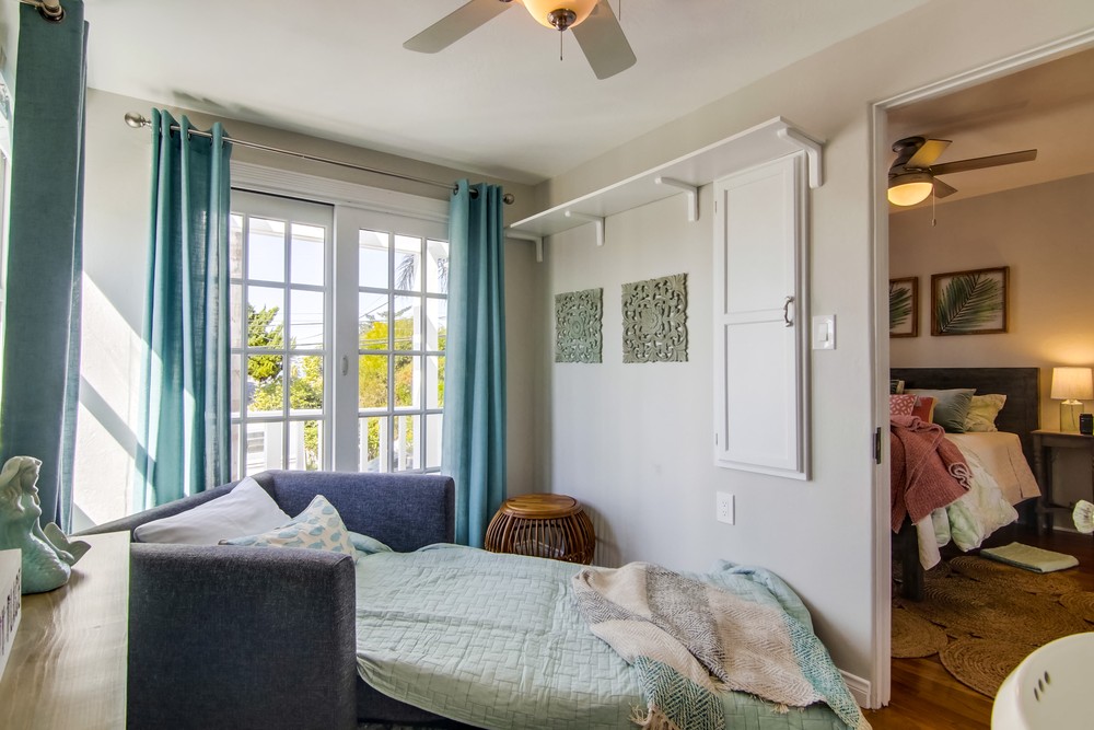 Virtual tour photo 40 of 61 for 4691 Del Mar Ave