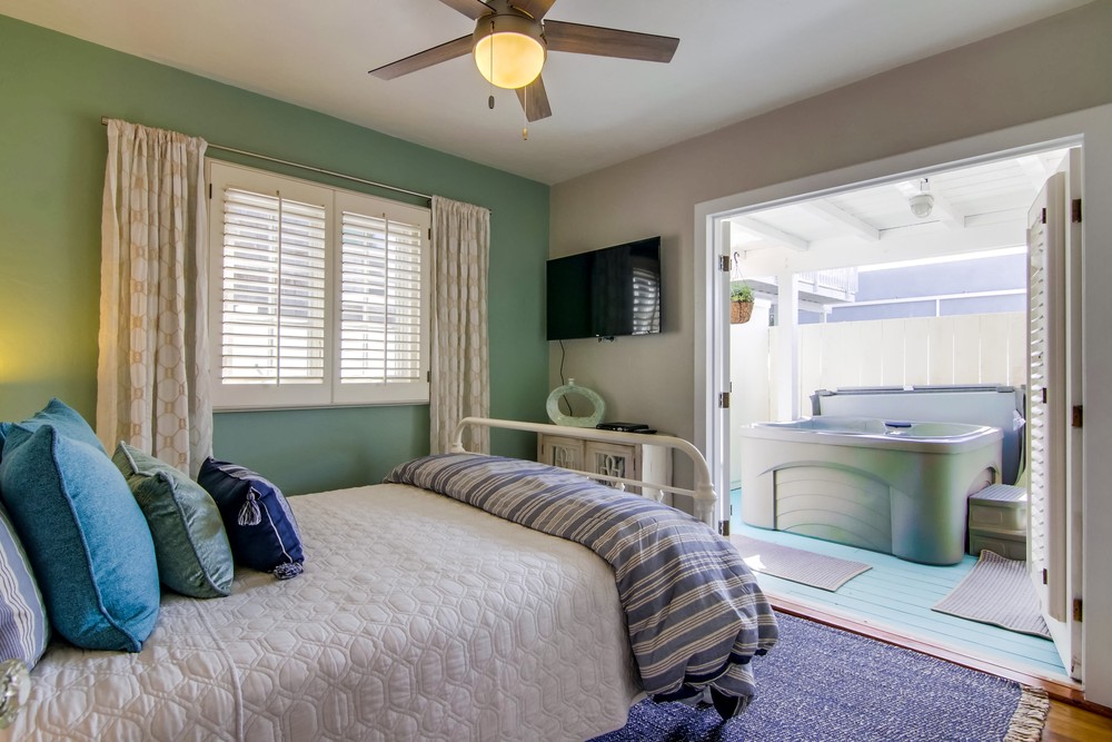 Virtual tour photo 44 of 61 for 4691 Del Mar Ave