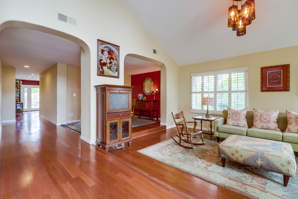 Virtual tour photo 6 of 45 for 4692 Murat Ct