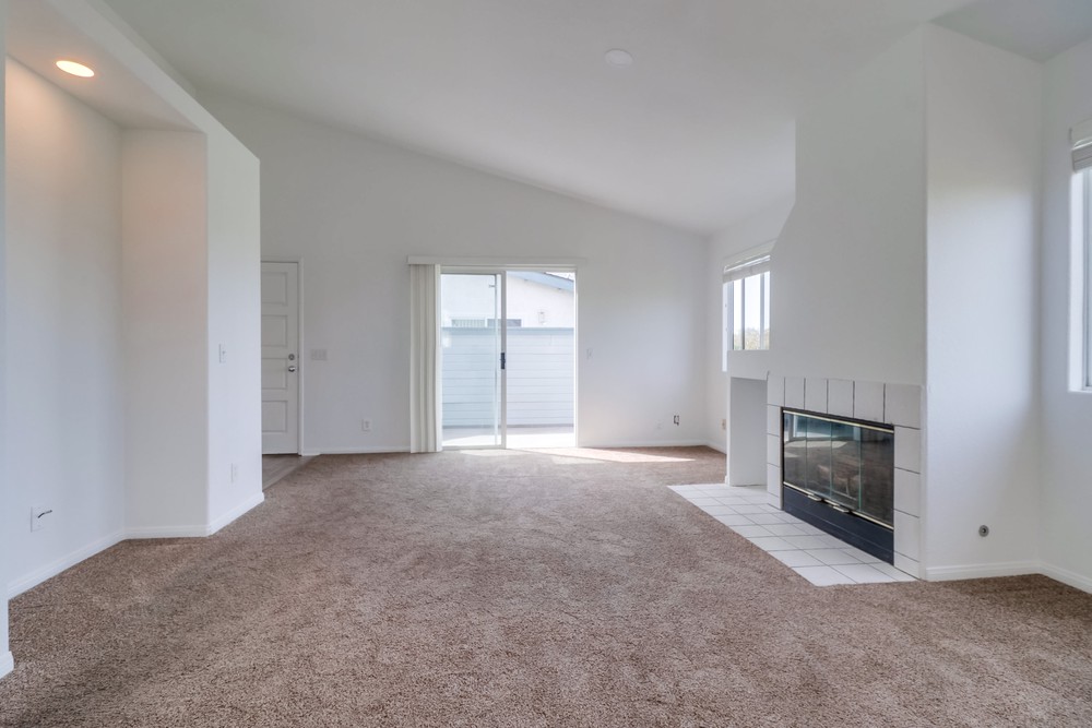 Virtual tour photo 6 of 38 for 4698 W Point Loma Blvd