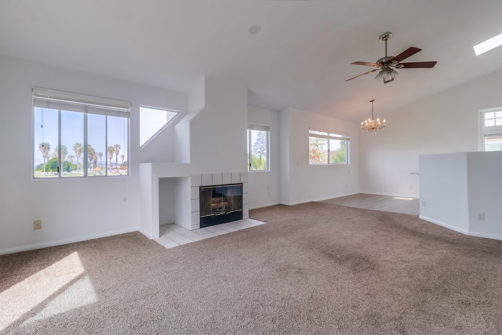 Virtual tour photo 8 of 38 for 4698 W Point Loma Blvd
