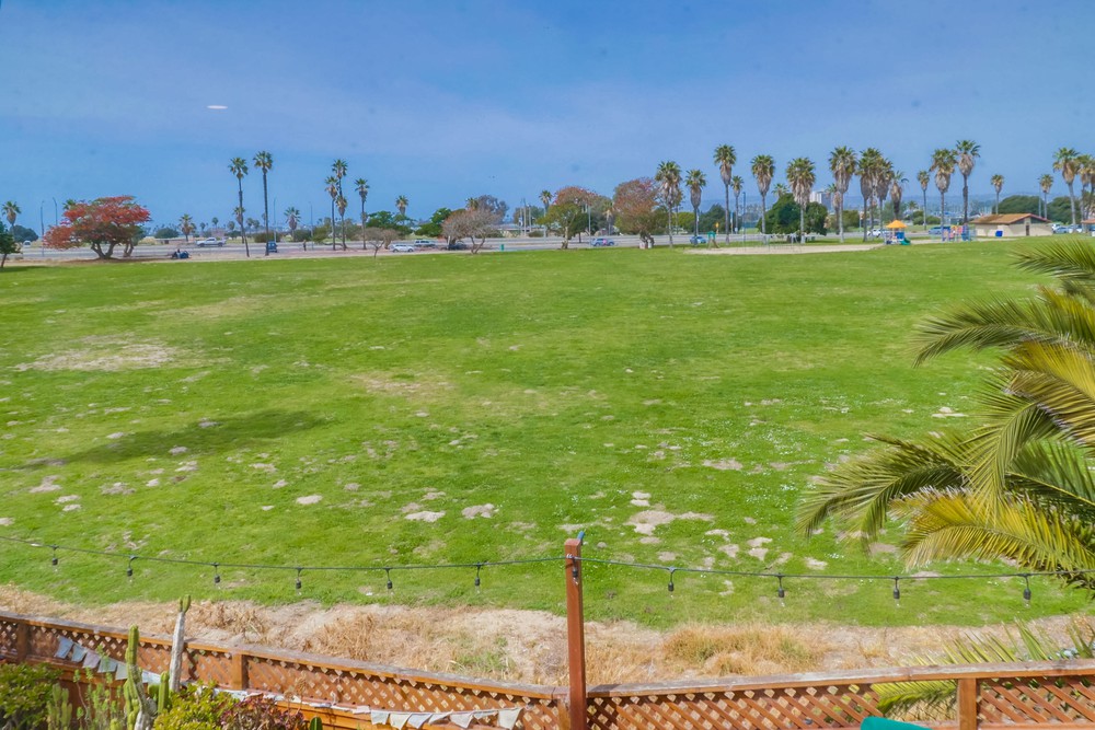 Virtual tour photo 20 of 38 for 4698 W Point Loma Blvd