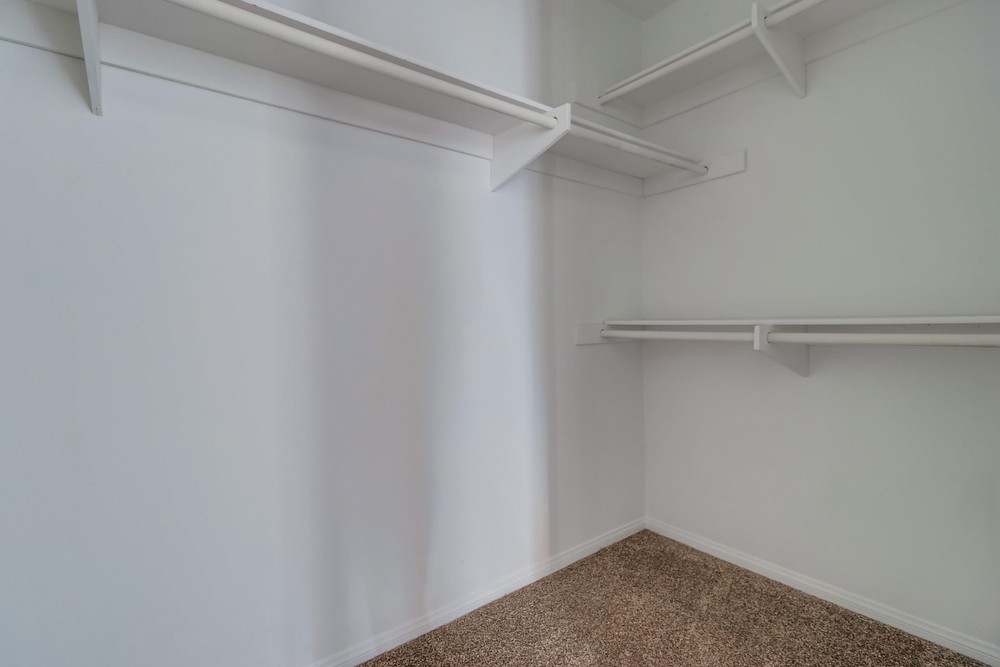 Virtual tour photo 24 of 38 for 4698 W Point Loma Blvd