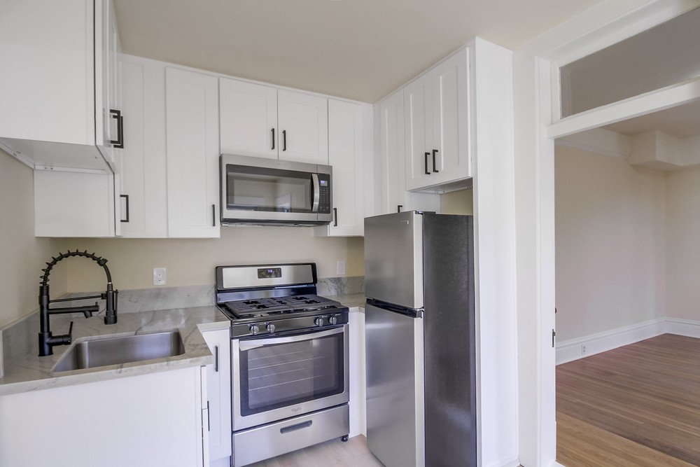 Virtual tour photo 40 of 85 for 470 22nd St