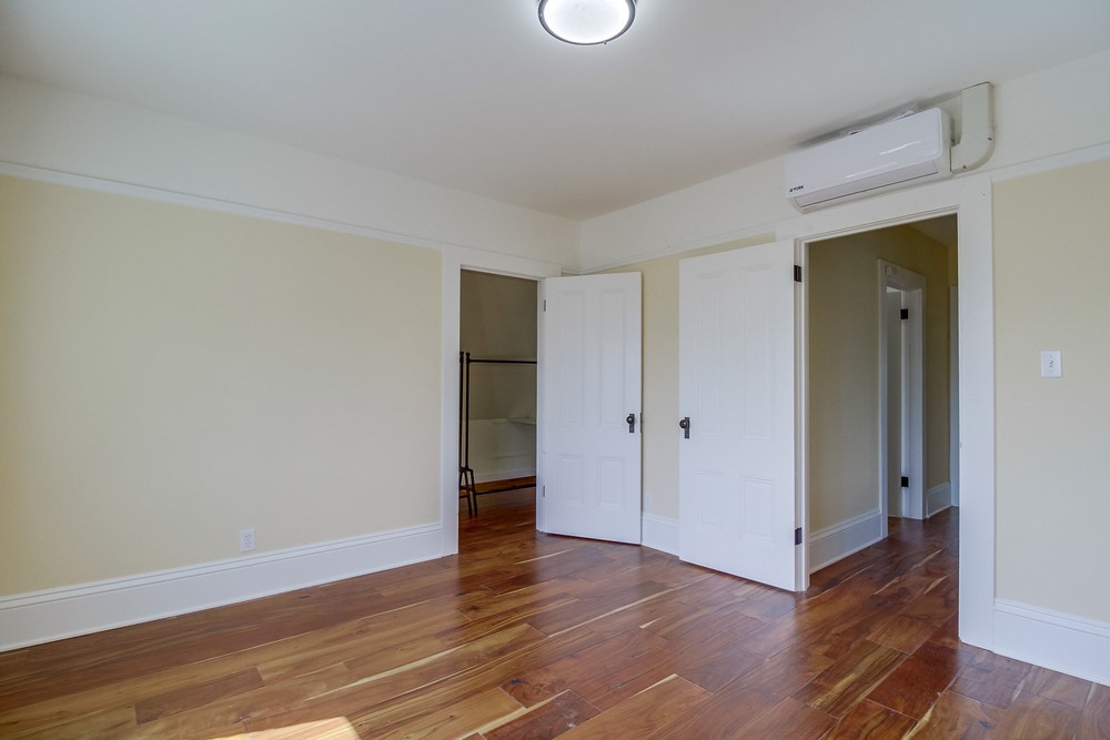 Virtual tour photo 54 of 85 for 470 22nd St