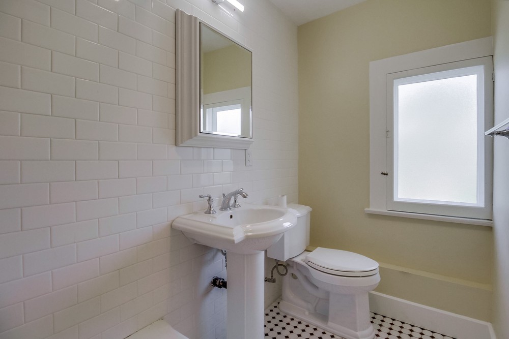 Virtual tour photo 60 of 85 for 470 22nd St