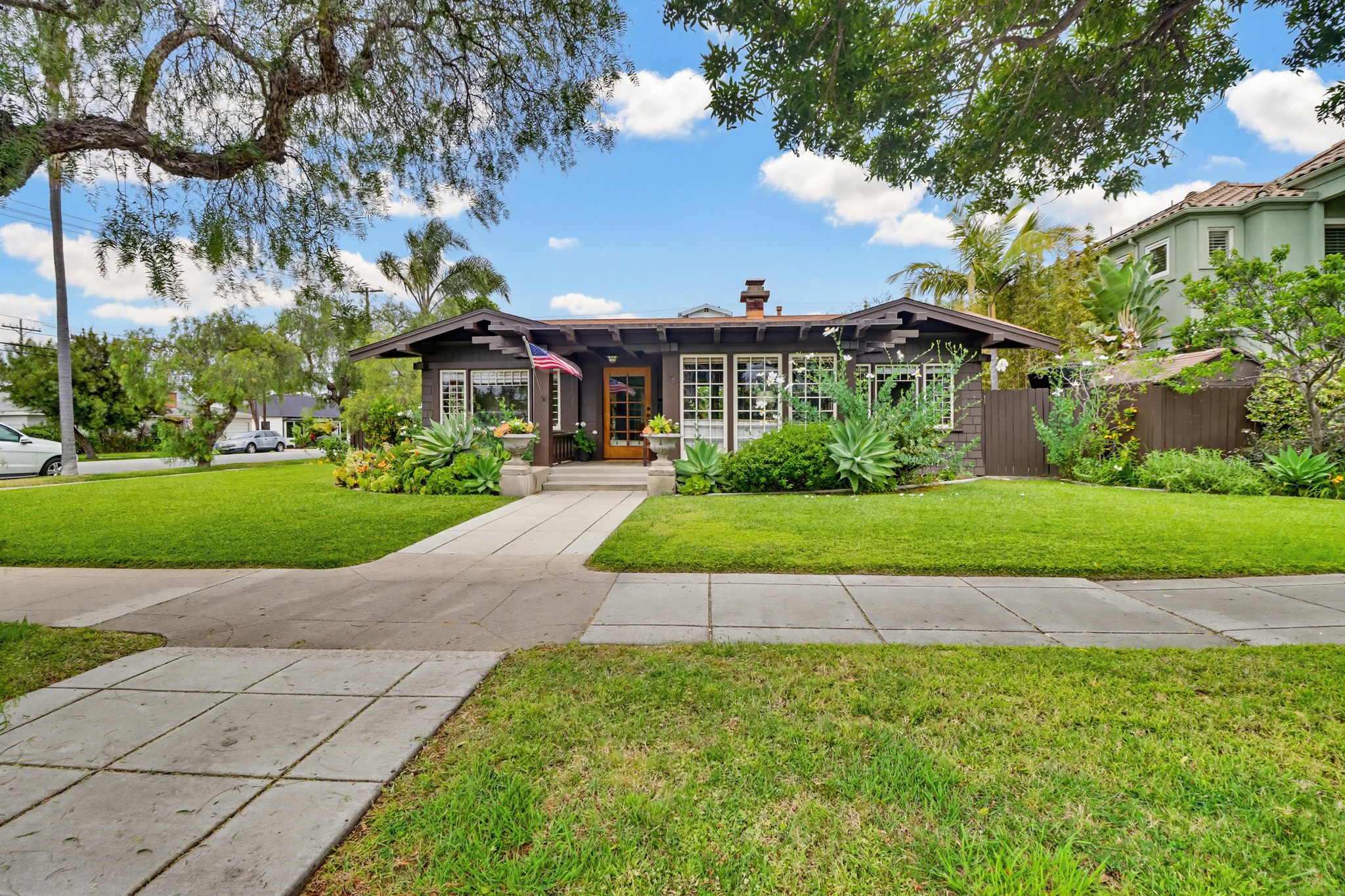 Virtual tour photo 1 of 72 for 470 B Ave