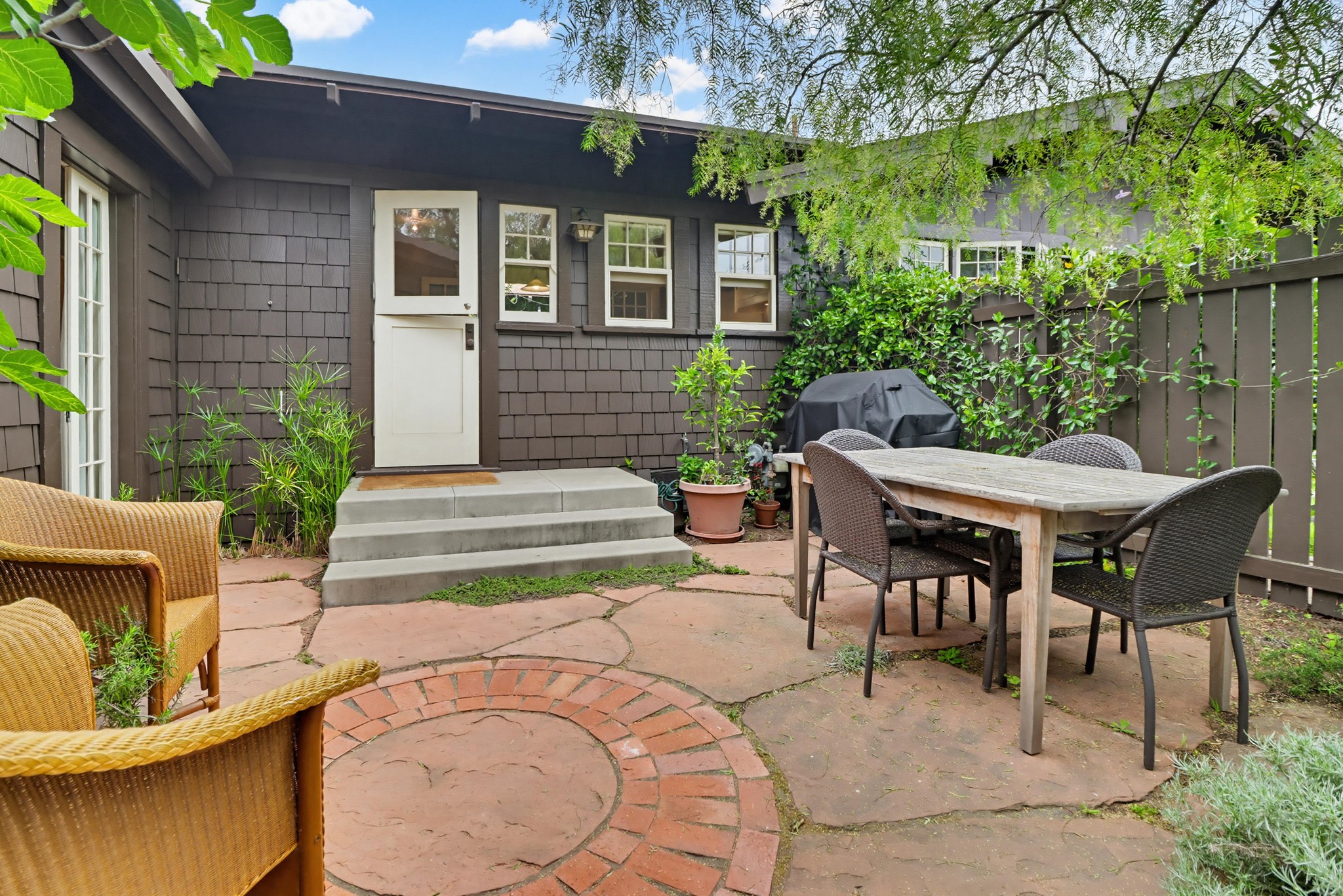 Virtual tour photo 43 of 72 for 470 B Ave