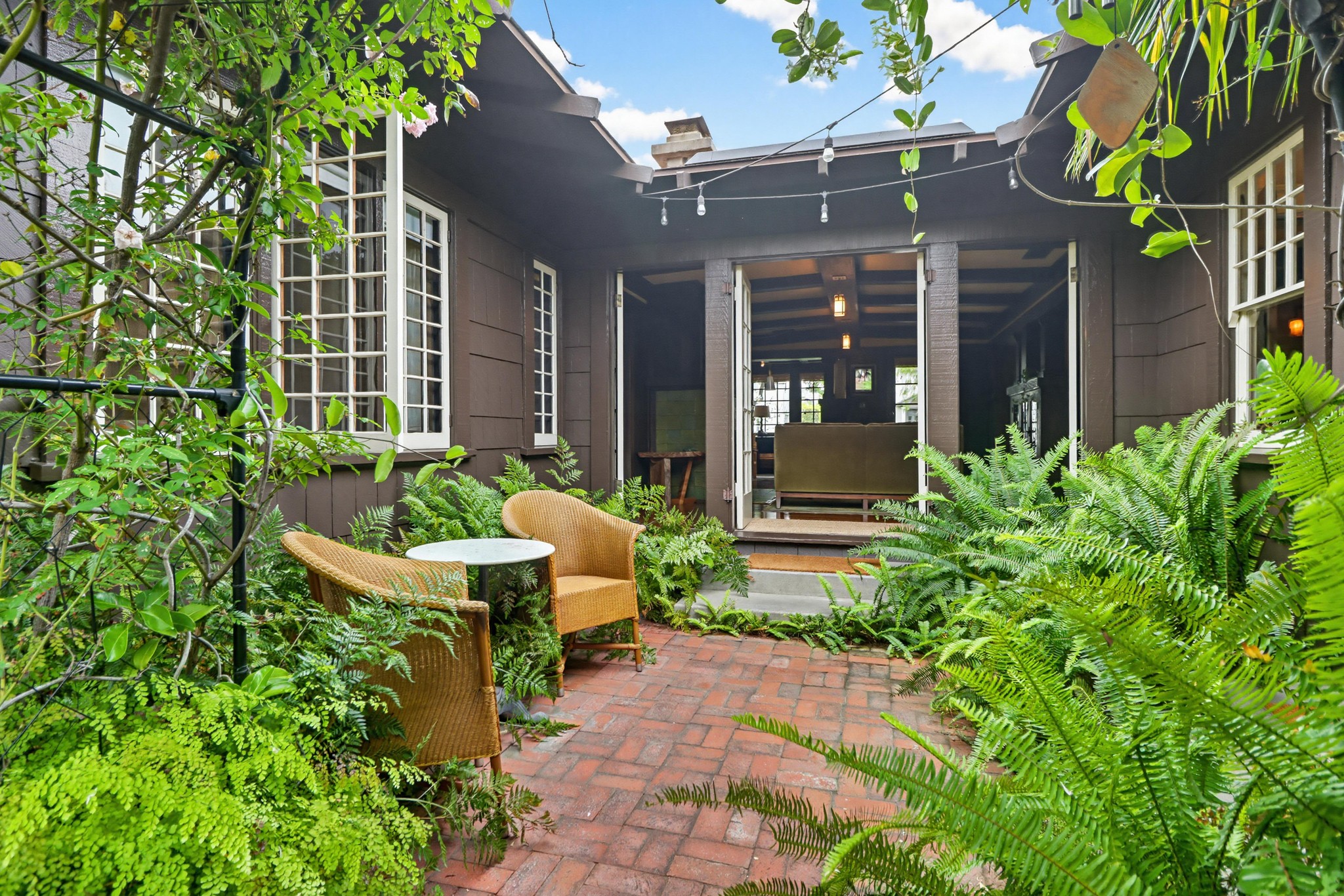 Virtual tour photo 68 of 72 for 470 B Ave