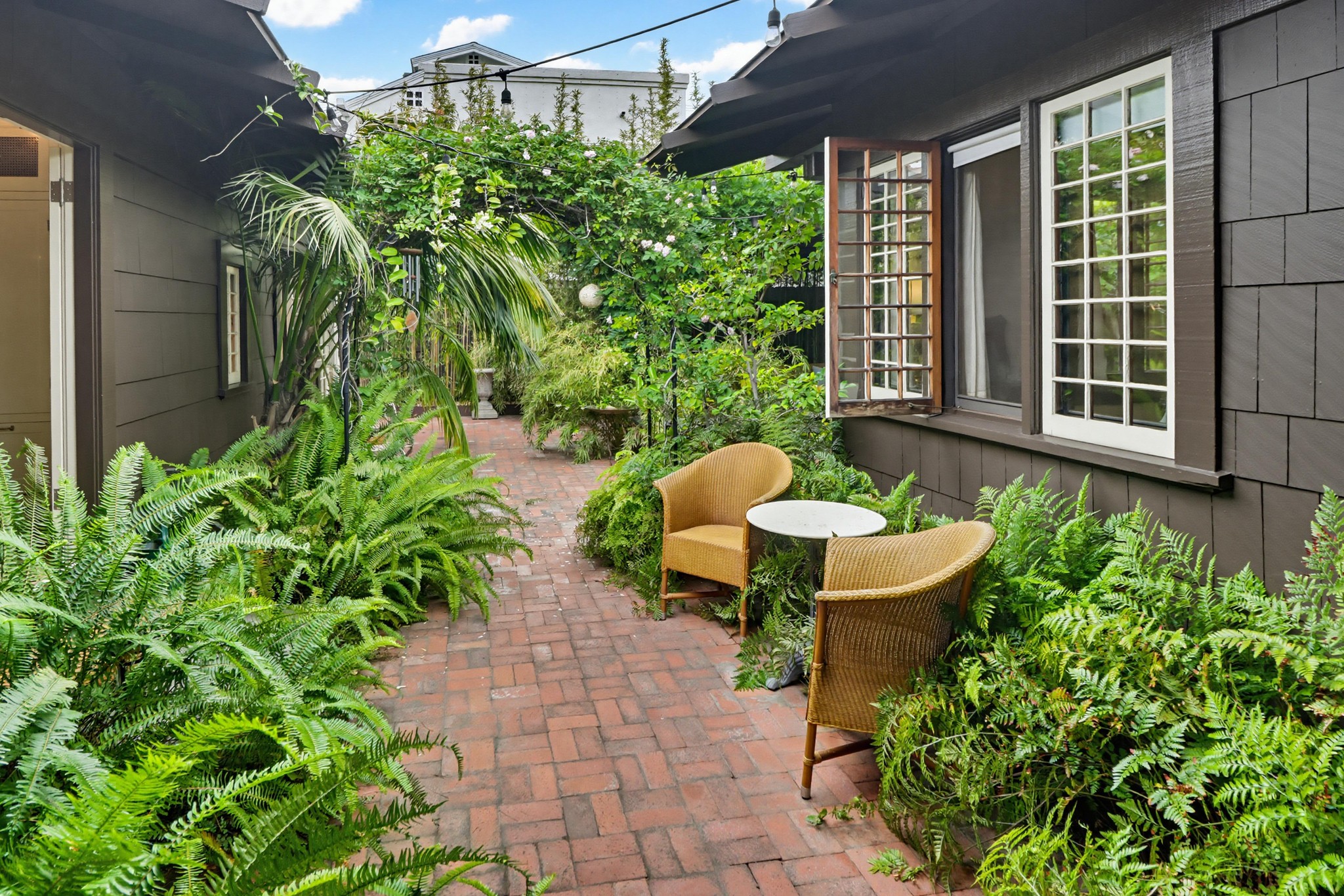 Virtual tour photo 69 of 72 for 470 B Ave