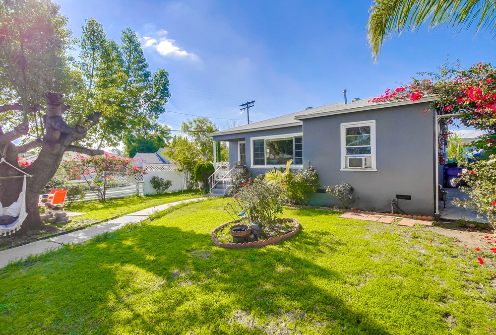 Virtual tour photo 6 of 52 for 4702 68th St