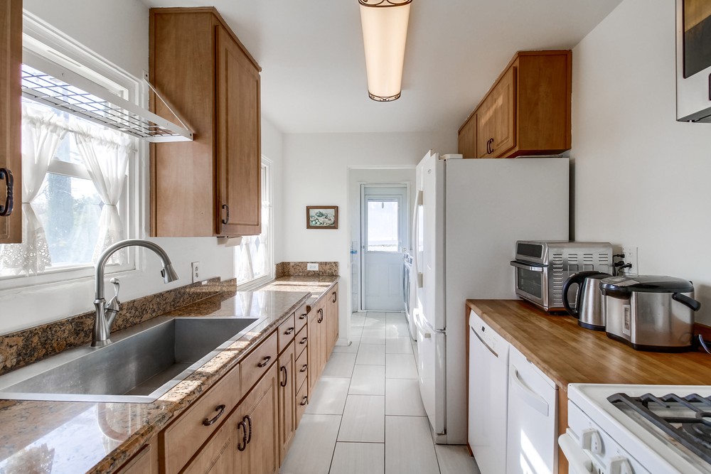Virtual tour photo 20 of 52 for 4702 68th St