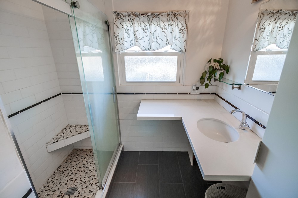 Virtual tour photo 36 of 52 for 4702 68th St