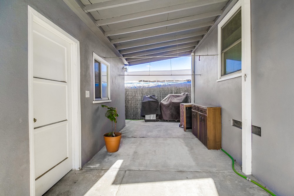 Virtual tour photo 40 of 52 for 4702 68th St