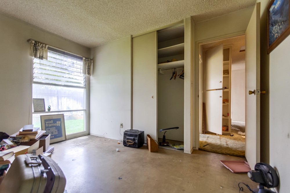 Virtual tour photo 25 of 35 for 4702 Vandever Ave