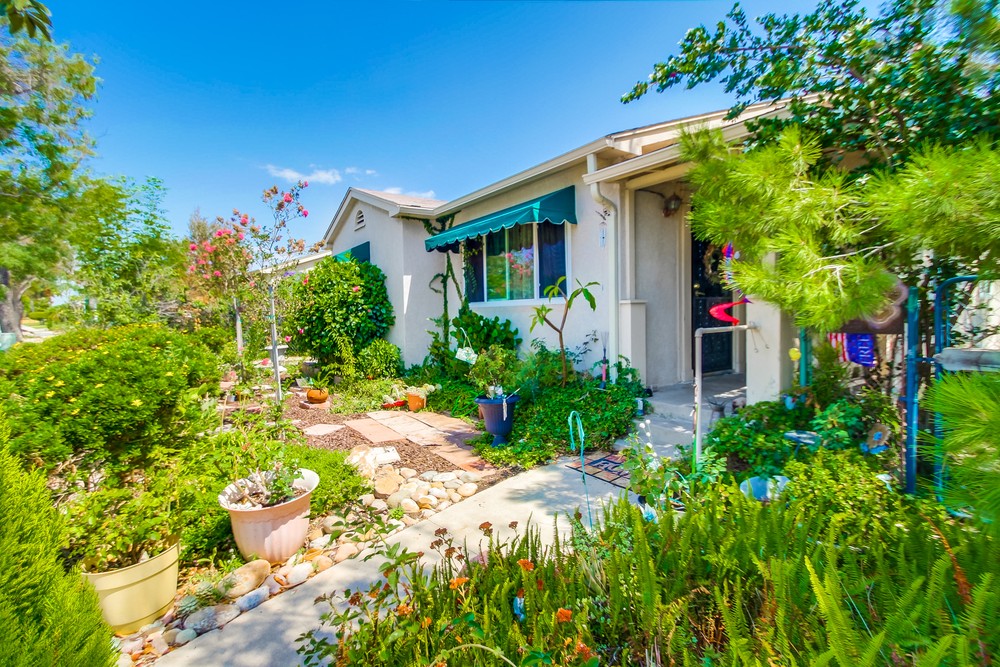 Virtual tour photo 5 of 53 for 4703 51st St