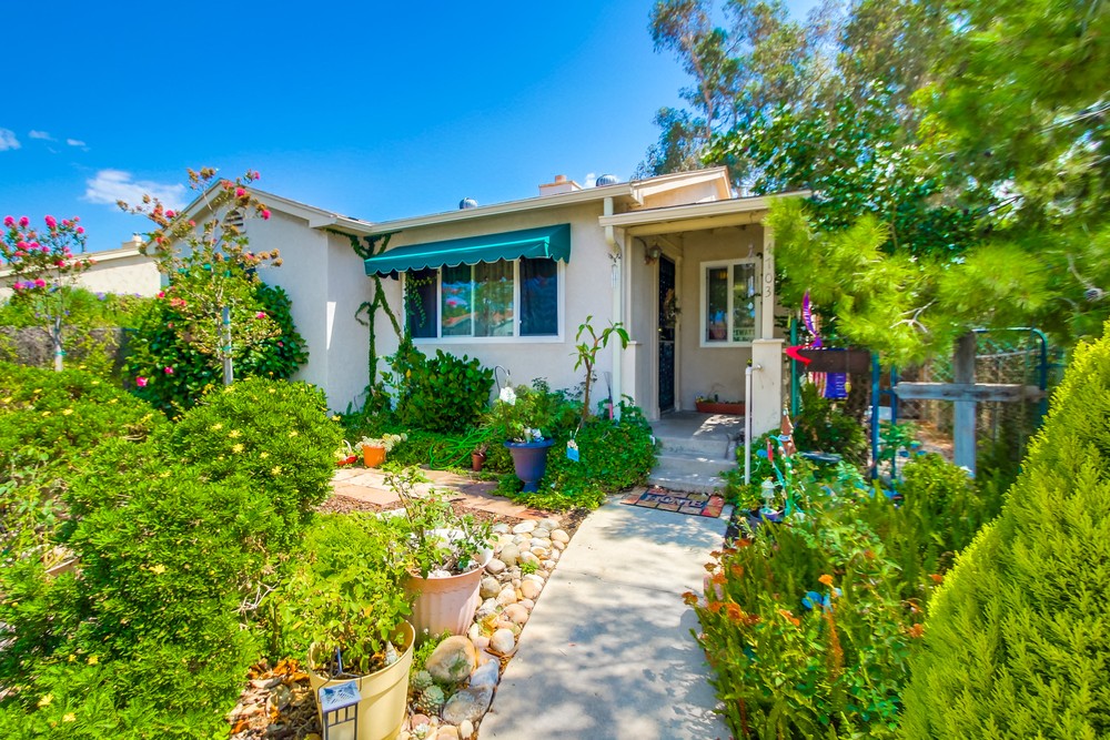 Virtual tour photo 6 of 53 for 4703 51st St