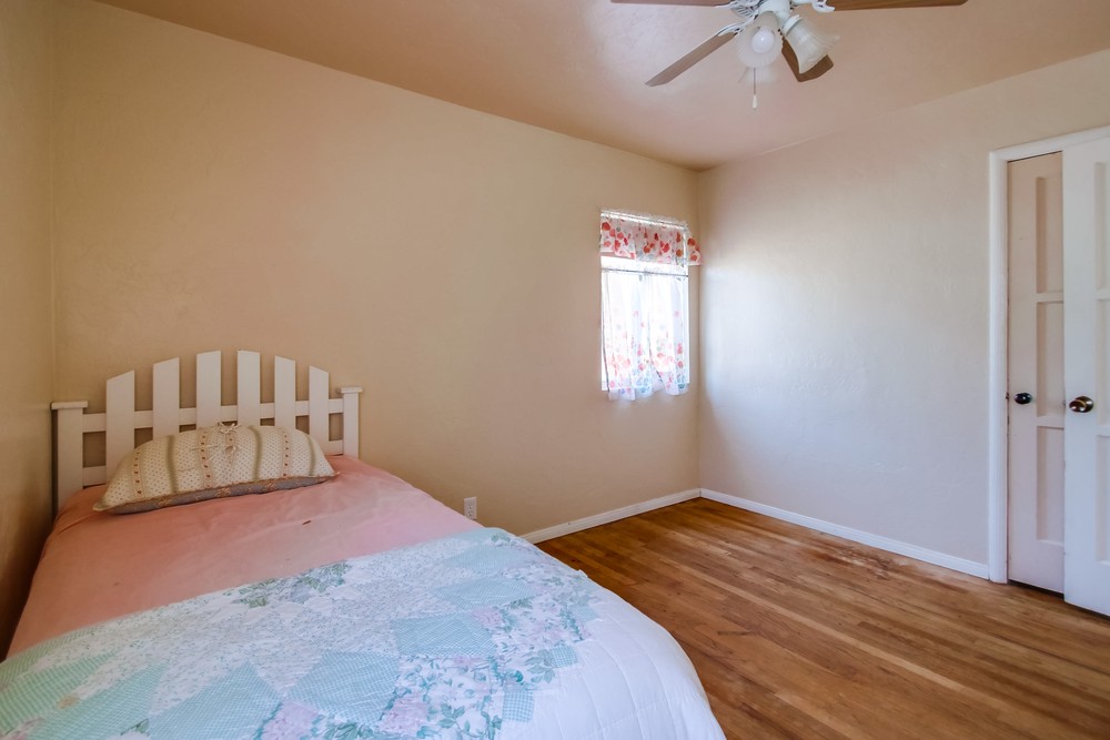 Virtual tour photo 27 of 53 for 4703 51st St