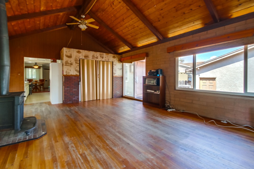 Virtual tour photo 34 of 53 for 4703 51st St