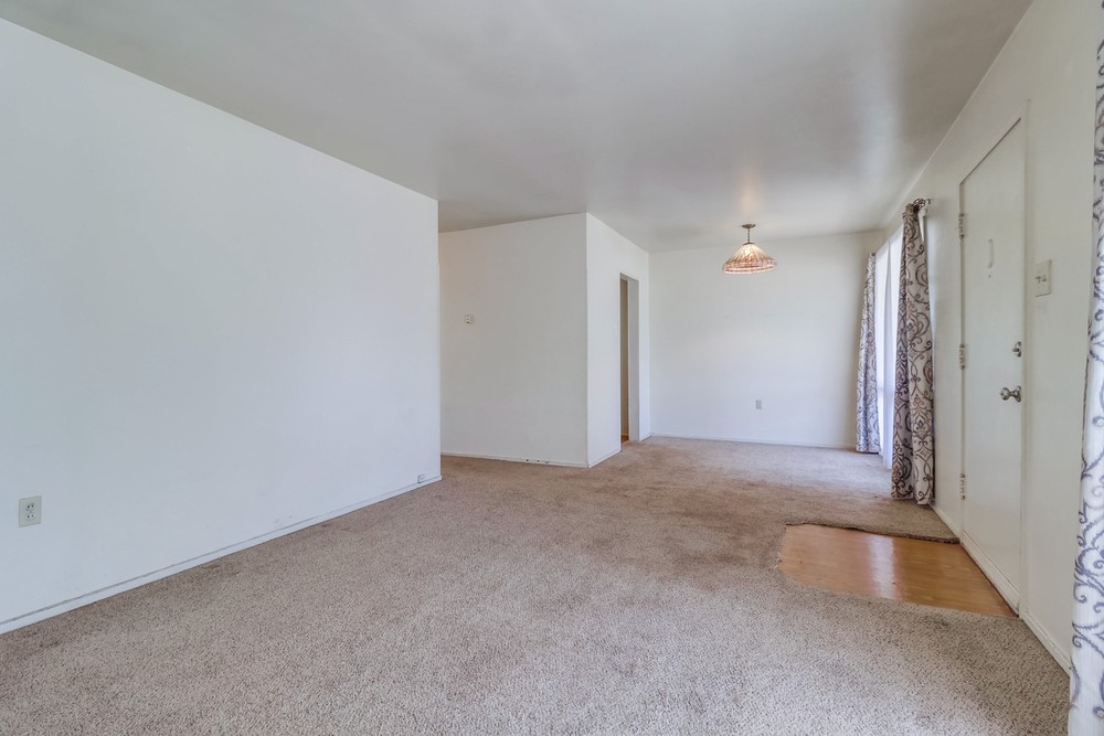 Virtual tour photo 9 of 41 for 4704 Lake Forest Ave