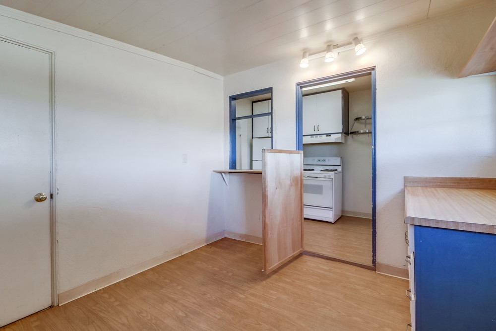 Virtual tour photo 20 of 41 for 4704 Lake Forest Ave