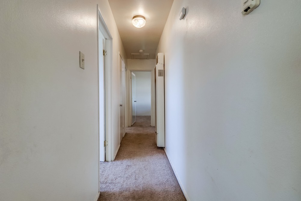 Virtual tour photo 21 of 41 for 4704 Lake Forest Ave
