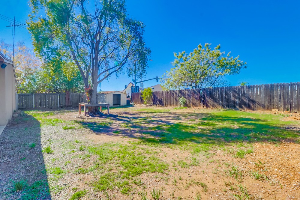 Virtual tour photo 35 of 41 for 4704 Lake Forest Ave