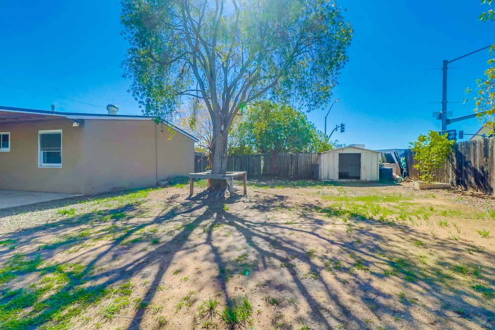 Virtual tour photo 37 of 41 for 4704 Lake Forest Ave