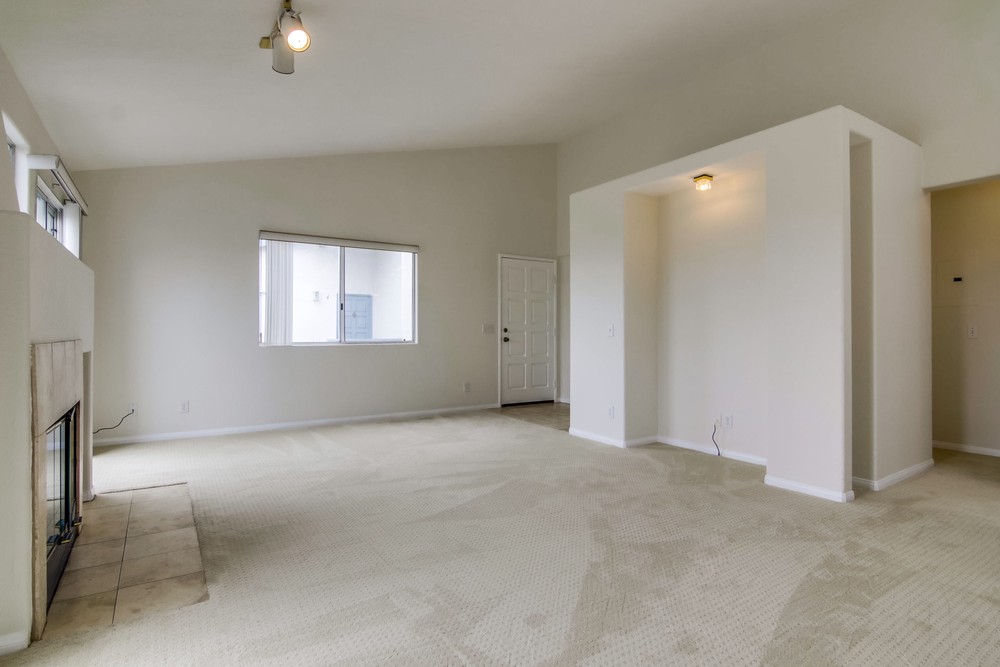 Virtual tour photo 14 of 46 for 4704 W Point Loma Blvd