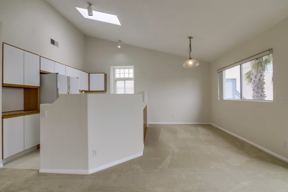 Virtual tour photo 17 of 46 for 4704 W Point Loma Blvd