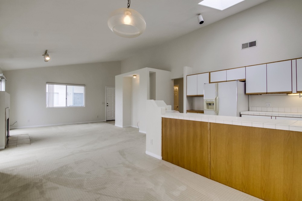 Virtual tour photo 21 of 46 for 4704 W Point Loma Blvd