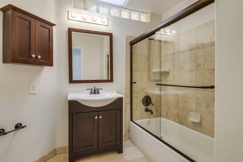 Virtual tour photo 36 of 46 for 4704 W Point Loma Blvd