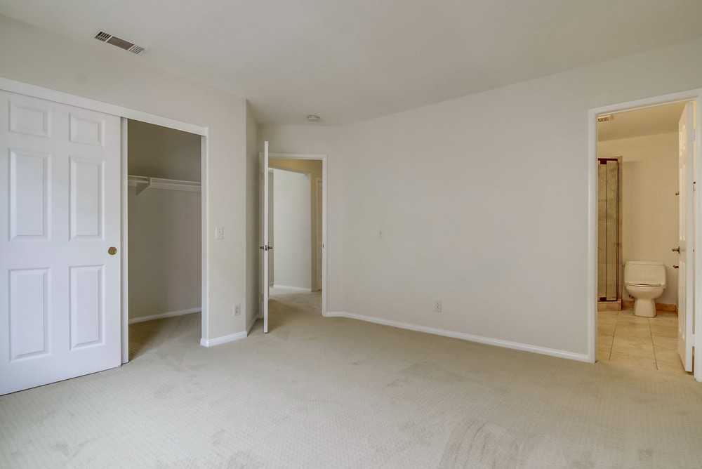 Virtual tour photo 41 of 46 for 4704 W Point Loma Blvd