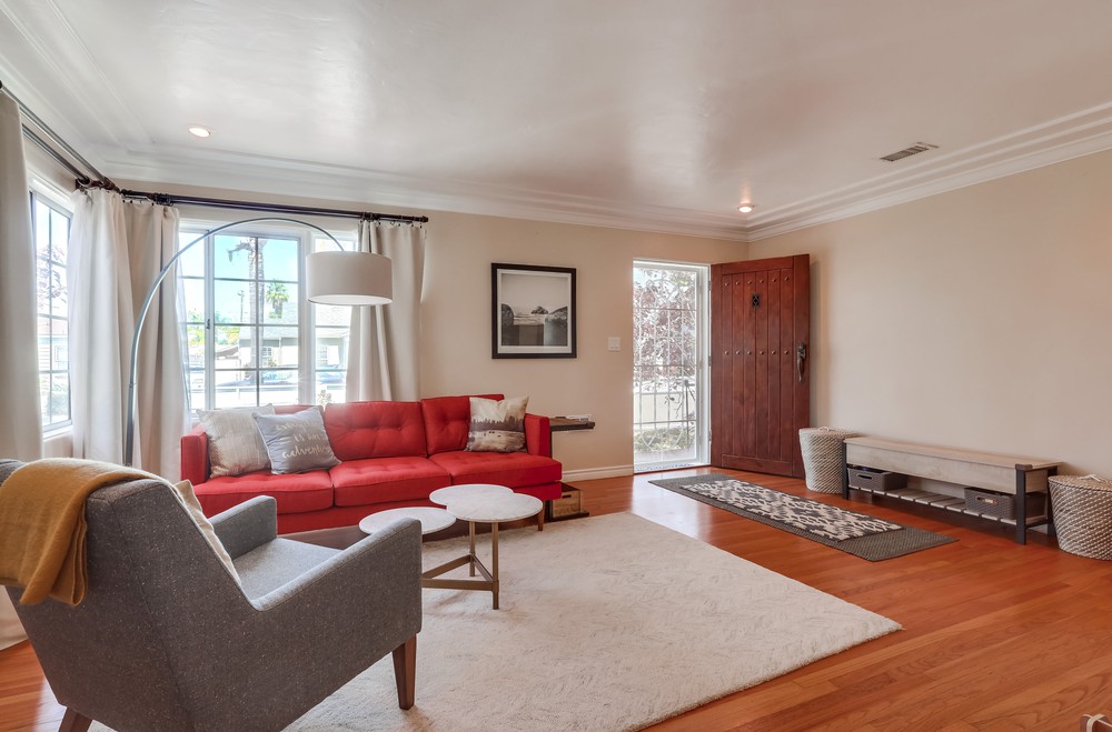 Virtual tour photo 10 of 46 for 4705 Lenore Dr