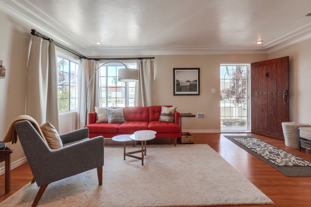 Virtual tour photo 11 of 46 for 4705 Lenore Dr
