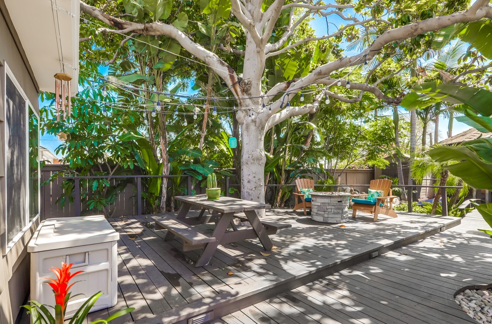 Virtual tour photo 33 of 46 for 4705 Lenore Dr