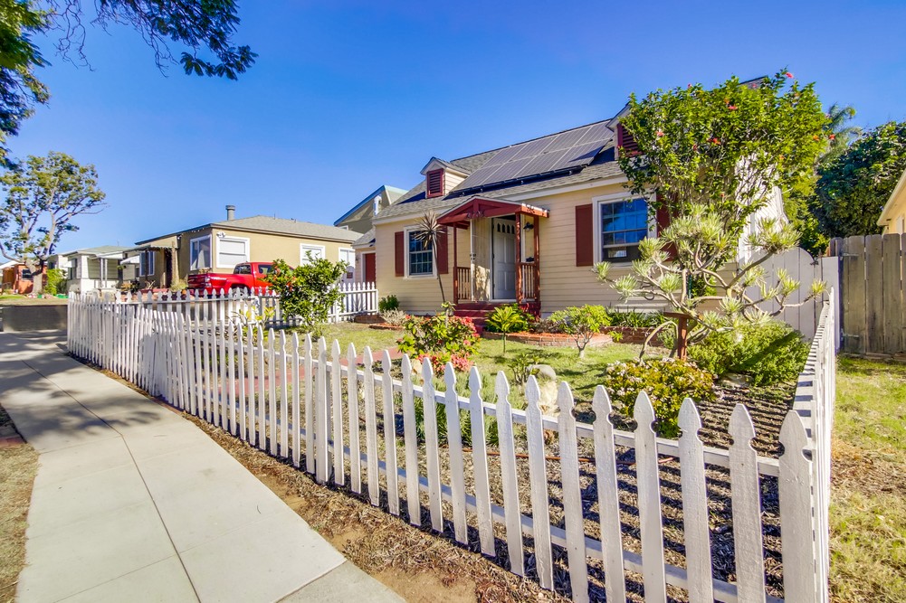 Virtual tour photo 4 of 51 for 4705 Rolando Blvd