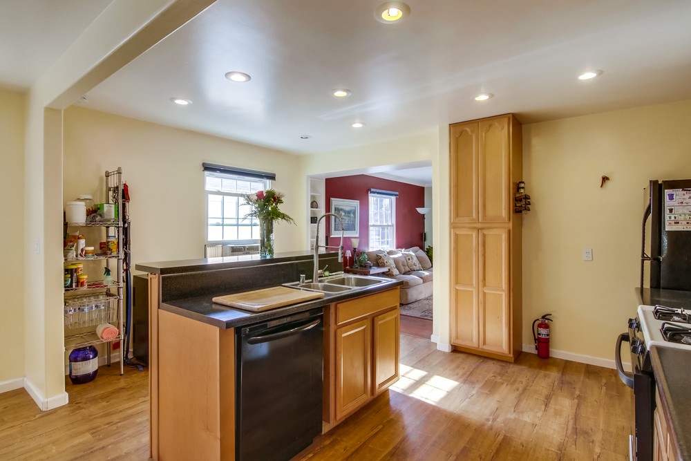 Virtual tour photo 24 of 51 for 4705 Rolando Blvd