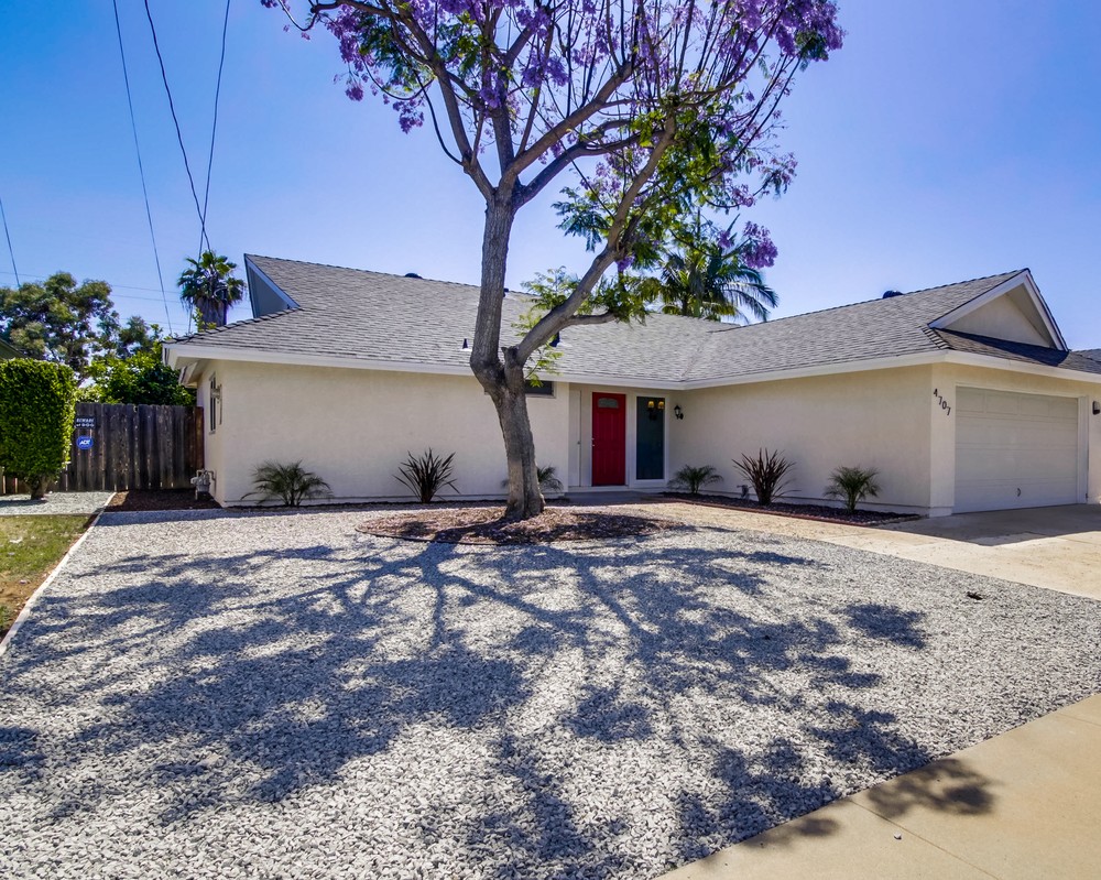 Virtual tour photo 3 of 37 for 4707 Berwick Dr